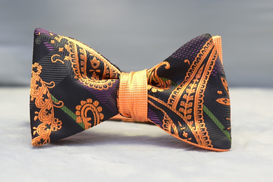 Roberson Collection Bow tie