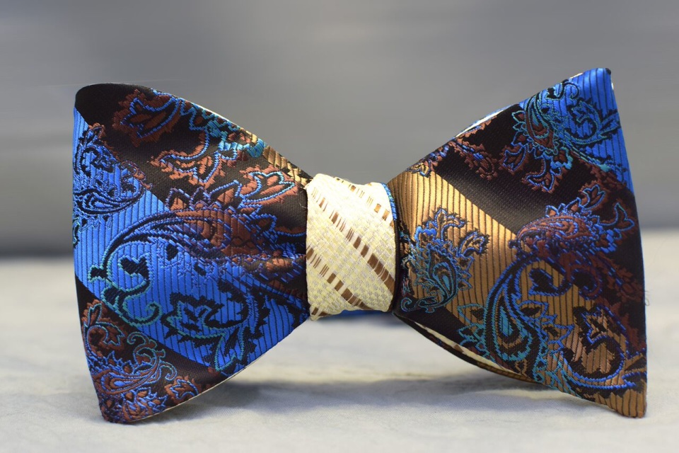 Roberson Collection Bow tie